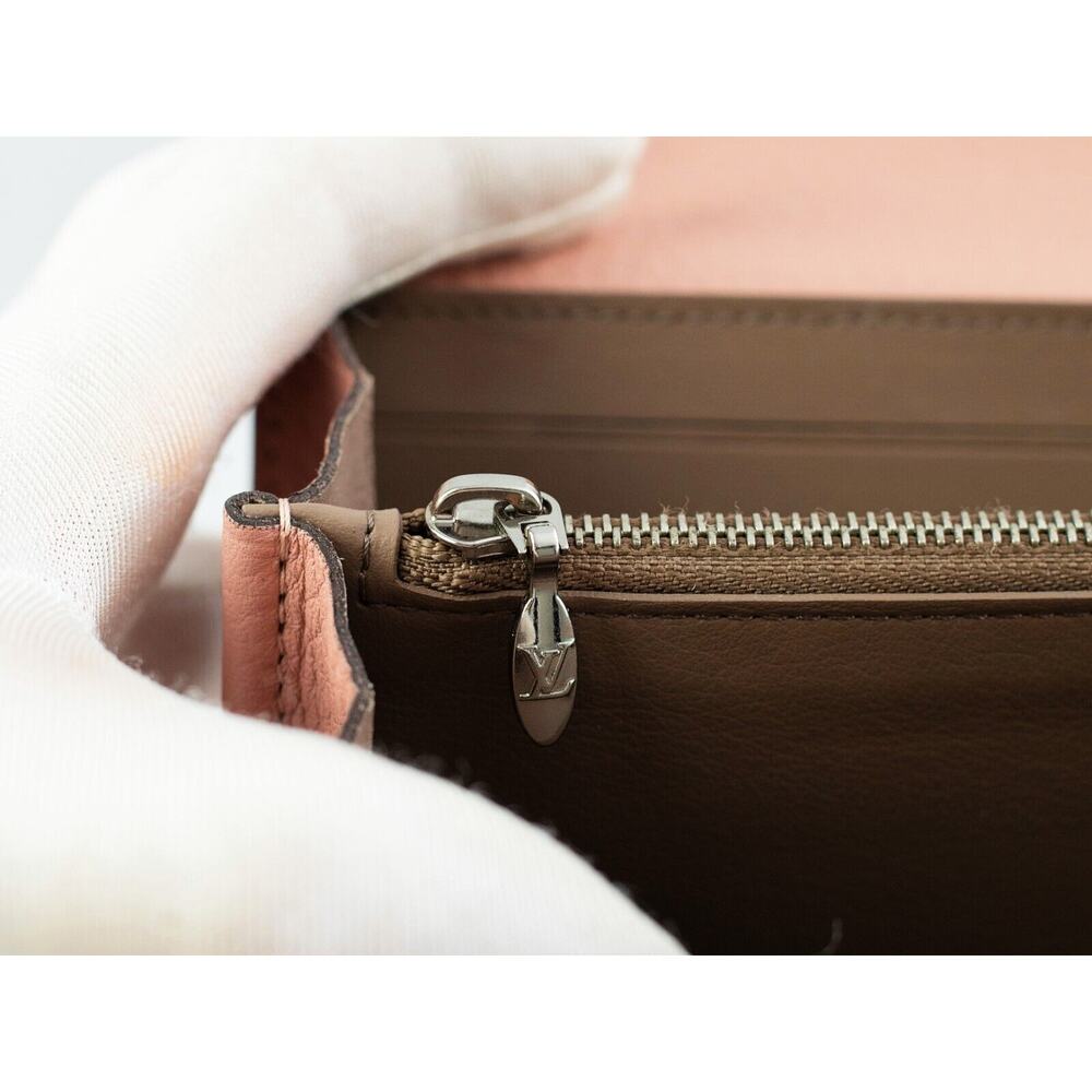 Louis Vuitton Capucines Wallet Pink Calfskin Leather  date code# MI2177 - Picture 10 of 13